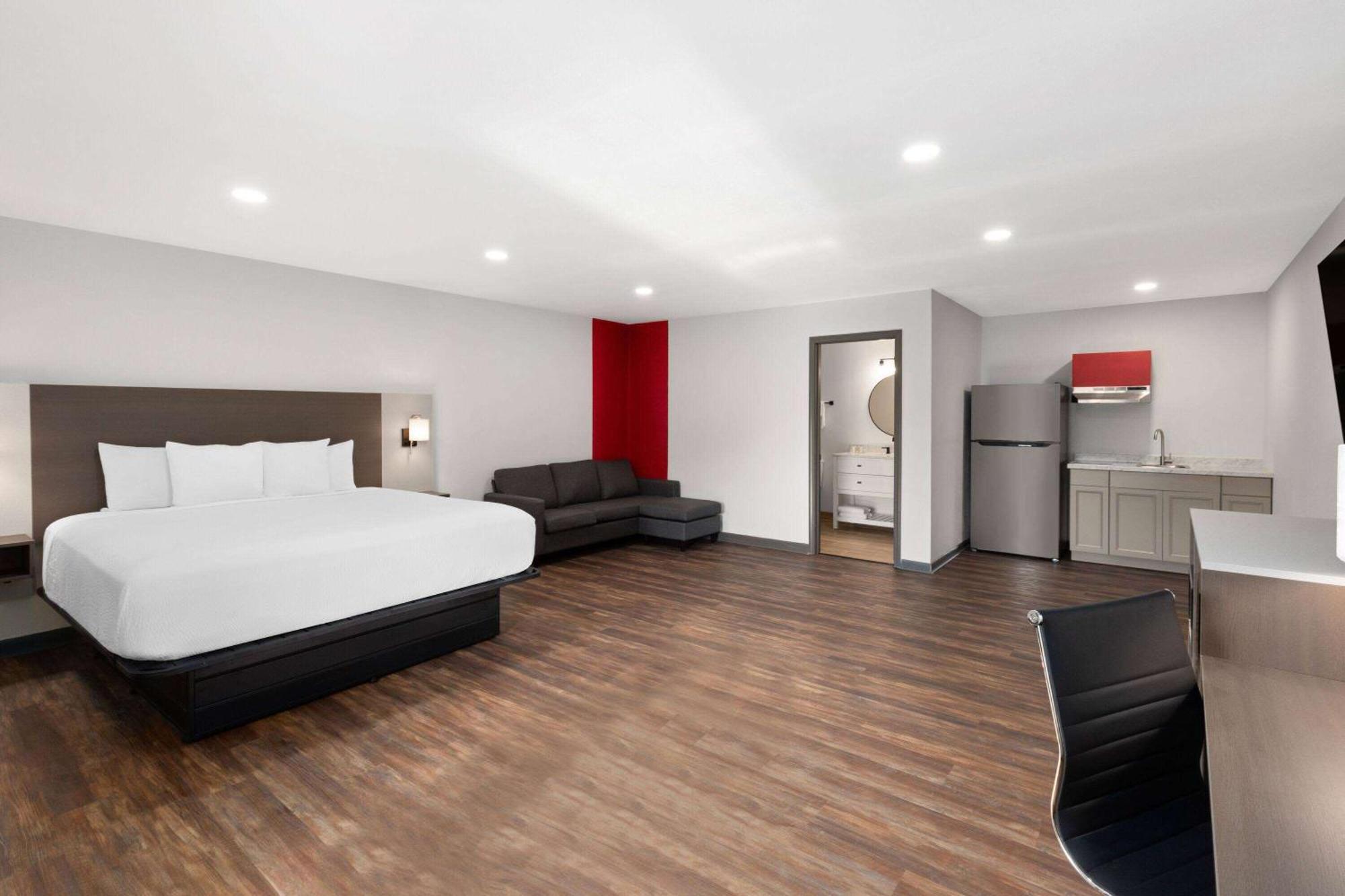 Ramada By Wyndham Bainbridge Hotel Buitenkant foto