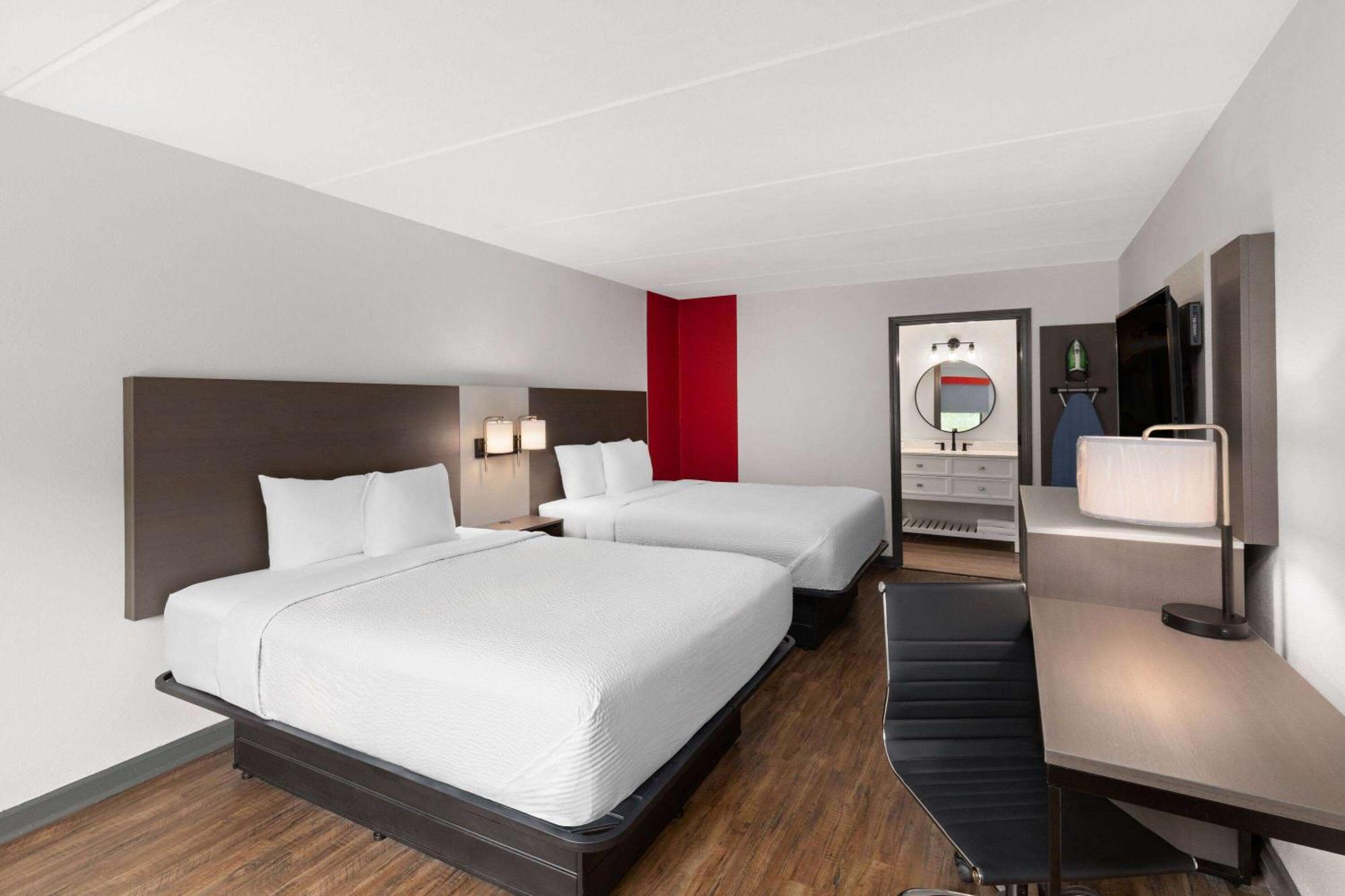 Ramada By Wyndham Bainbridge Hotel Buitenkant foto